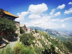 -鸡鸣山旅游风景区
