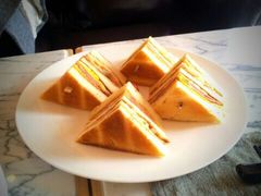 总汇三文治-自由之丘