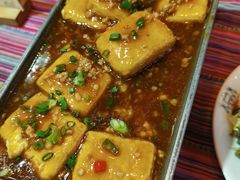 -香巴拉云南餐厅(华莱坞店)