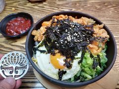 香滑鸡肉石锅拌饭-吴草鸡爪오초닭발韩食堂(融恒盈嘉中心店)