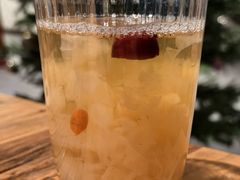 慢煮小吊梨汤-YAFEE雅菲·粤菜·湘菜·融合菜(魏公村店)