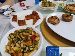 -合和美食馆(壹村东心岭2巷店)