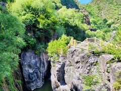 -百里山水画廊乌龙峡谷