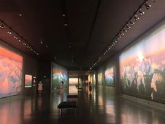 -罗红摄影艺术馆