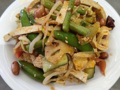 -陈熹公民族美食文化餐厅(中华广场店)