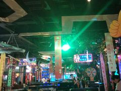 -路边边.炒菜烧烤.音乐餐厅(良乡长虹店)