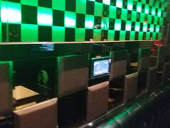 -蓝尊量贩(黄河路店)