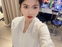 -白衬衫照相馆(五彩店)