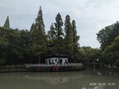 -汇龙潭