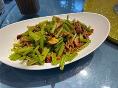 -乔家小院•非遗驴肉•本地小海鲜(滨河路店)