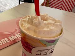 -DQ·蛋糕·冰淇淋(大宁国际商业广场店)
