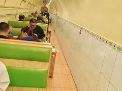 -洞庭洲·防空洞火锅·烧烤·铜锅涮肉(新百广场店)