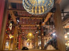 -老牌坊云南鱼豆花火锅(爱建店)