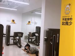 -发条鸭无人健身房(浦东北艾路店)