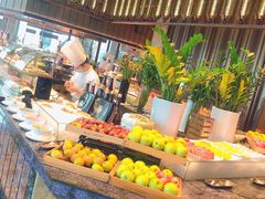 自助取餐区-美食汇自助餐厅(成都万达瑞华酒店)