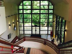 -香港大学