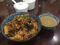 -东门七爷螺蛳粉(浦东店)