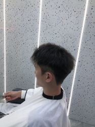 -初心HAlRSALON烫染接发