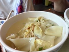 鸡汤三鲜馄饨-王興記(中山路店)
