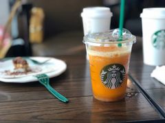 -星巴克臻选(盐城金鹰聚龙湖店)