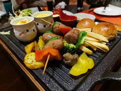 彩椒罗勒香肠串-上海金陵紫金山大酒店·汇海餐厅