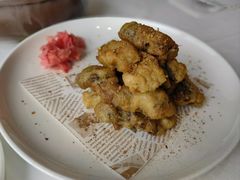 酥炸牛腩配泡姜-上海会馆(香港名都店)