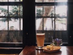 -良友书坊(安徽路店)