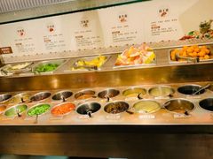 自助调料区-七欣天香辣蟹火锅(南京建宁路大观天地店)