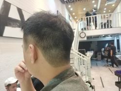 -SIX Hair Consultant