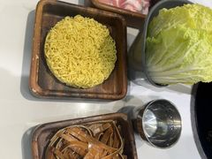 -菌小白火锅(时尚天河店)