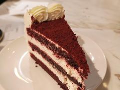 草莓红丝绒千层蛋糕-COSTA COFFEE(常熟路店)