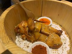 -临界音乐酒馆·小龙虾·江湖菜(华熙LIVE·鱼洞店)