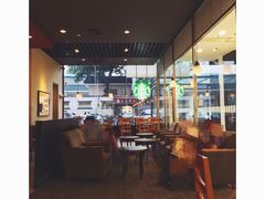 大堂-星巴克(北京王府井店)