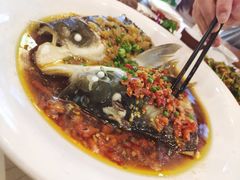 剁椒鱼头-毛家饭店(今洲广场店)