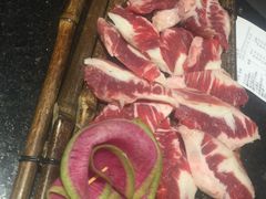 -猪啊牛呀羊啊铜盘烤肉(正大广场店)