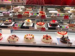 -巴黎贝甜(大宁国际商业广场店)