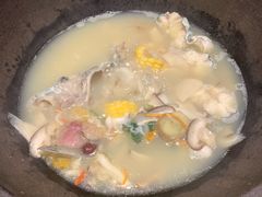 -咕嘟草帽鱼·牛奶一样的鲜鱼汤(包河万达广场创始店)