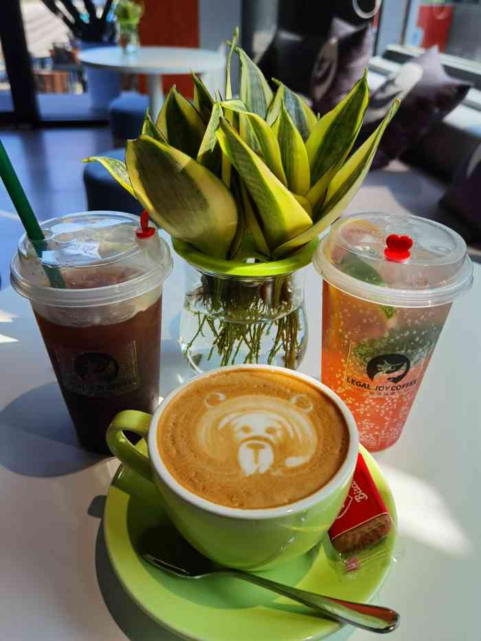 legal joy coffee 律途咖啡-"攒够了思念,就来一场不期而遇.好适合这.