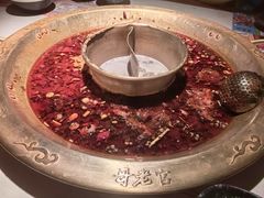特色美蛙-哥老官重庆美蛙鱼头(日月光店)