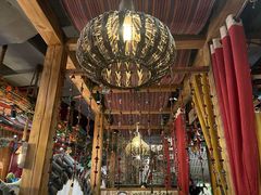 -老牌坊云南鱼豆花火锅(爱建店)