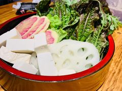 -菌之家·专业纯野生菌火锅·特色炒菌