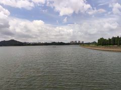 -松山湖南湖湾露营营地