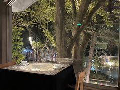 -穹六人间 people 6(岳阳路店)