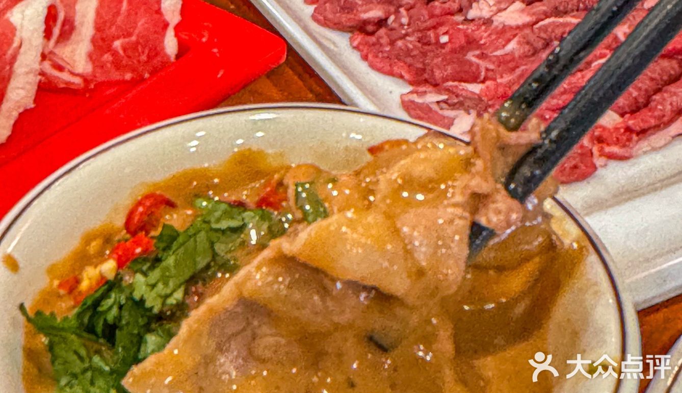 在金桥，吃到了地道的老北京铜锅涮肉
