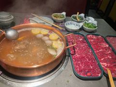 -牛村来人潮汕牛肉火锅(西单店)