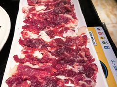 -潮汕三宝鲜牛肉火锅