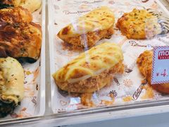 -Lucky Cloud紫云烘焙(红旗店)