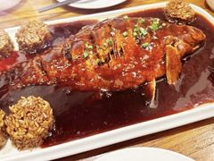 -苹果树下艺术餐厅(宋庄店)