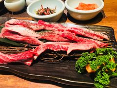 黑牛肋条肉-黑牛の店·和牛烧肉(大悦城店)