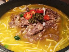 -荷塘秋月·本帮江浙菜(国权路店)